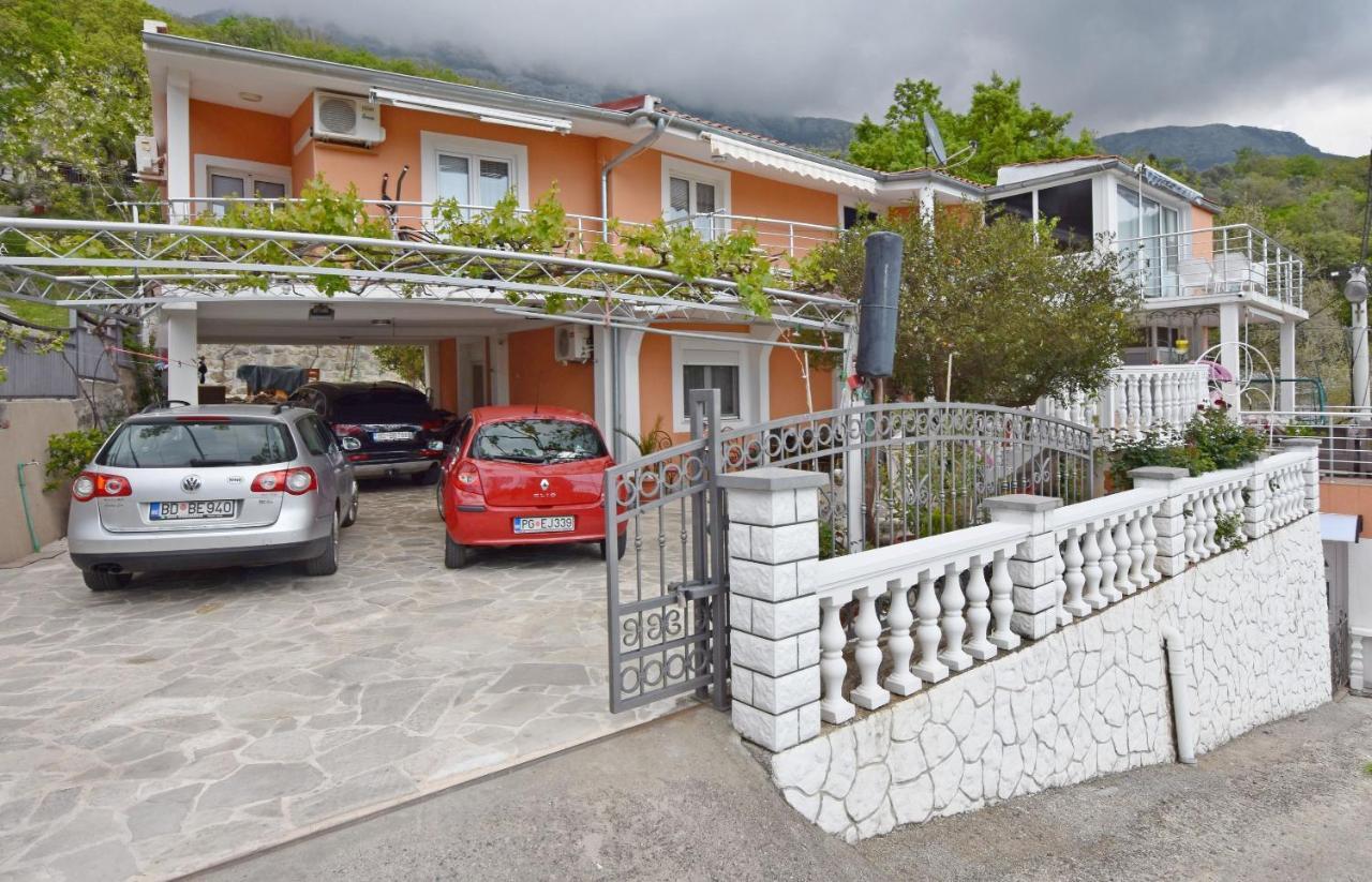 Apartments Siljak Petrovazzo Esterno foto