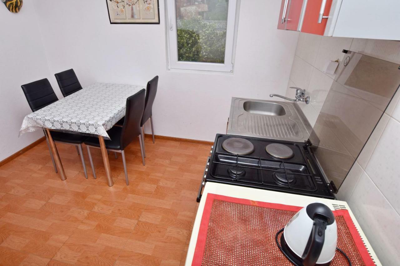 Apartments Siljak Petrovazzo Esterno foto